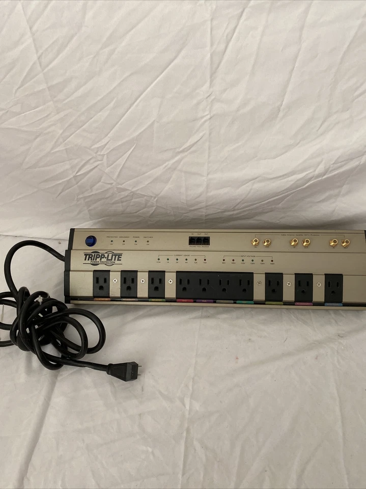 TrippLite HTPowerBar10 Surge Protector 10 Outlets Phone Fax Modem Cable In/Out - Image 4 of 4