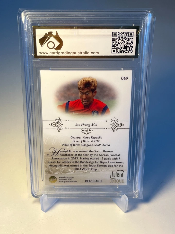 HUENG MIN SON 2015 (23yo) FUTERA KOREA TOTTENHAM GRADED 10! - Image 2 of 2