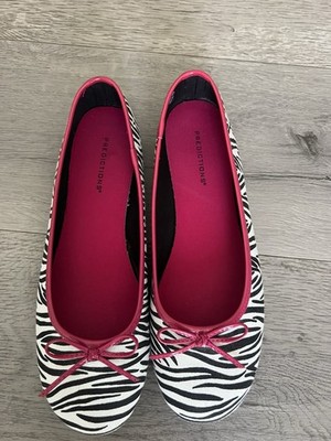 Predictions Zebra Print Ballet Flats with Bow Trim 7.5 Fair Condition
