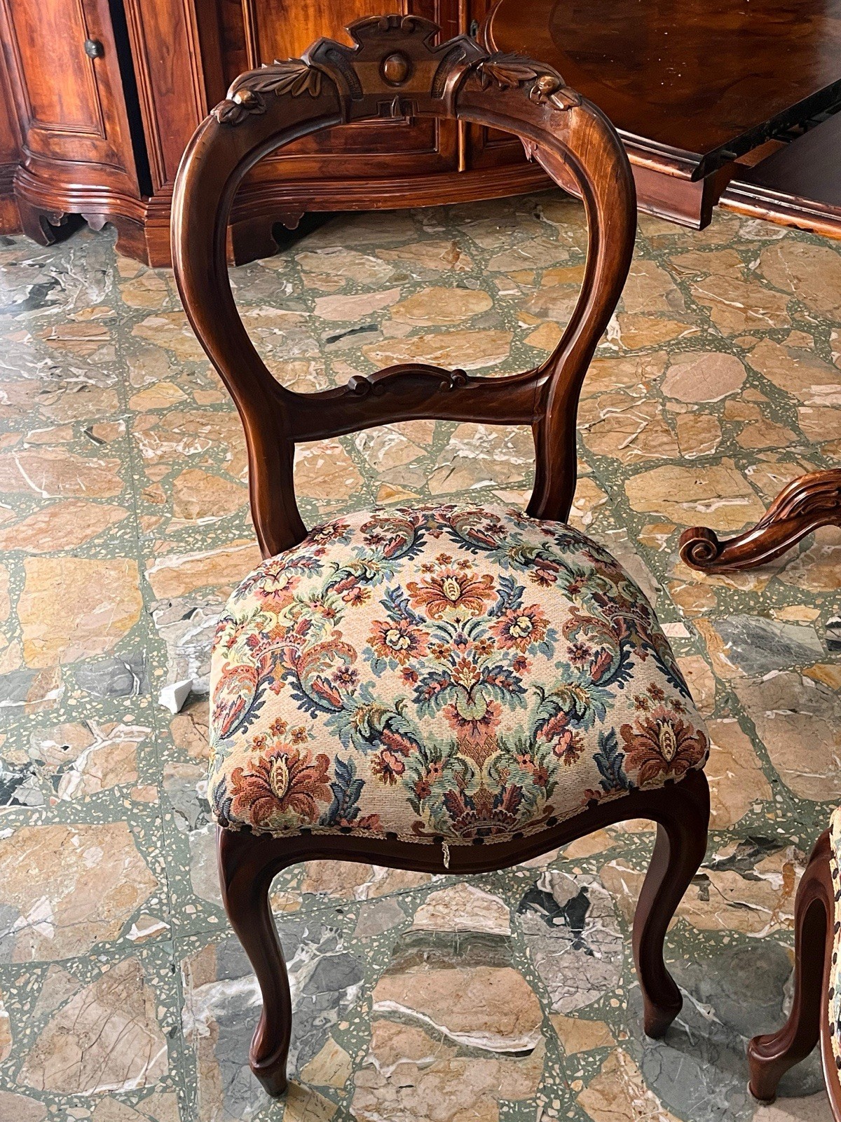 Sedia da pranzo 6 pz. vintage retrò in legno scuro con seduta imbottita flore