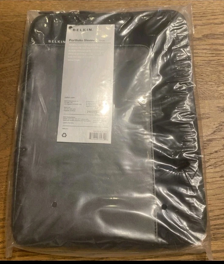 BELKIN Universal Portfolio Sleeve  KINDLE NEOPRENE F8N098 New In Package w/Tags - Image 2 of 4