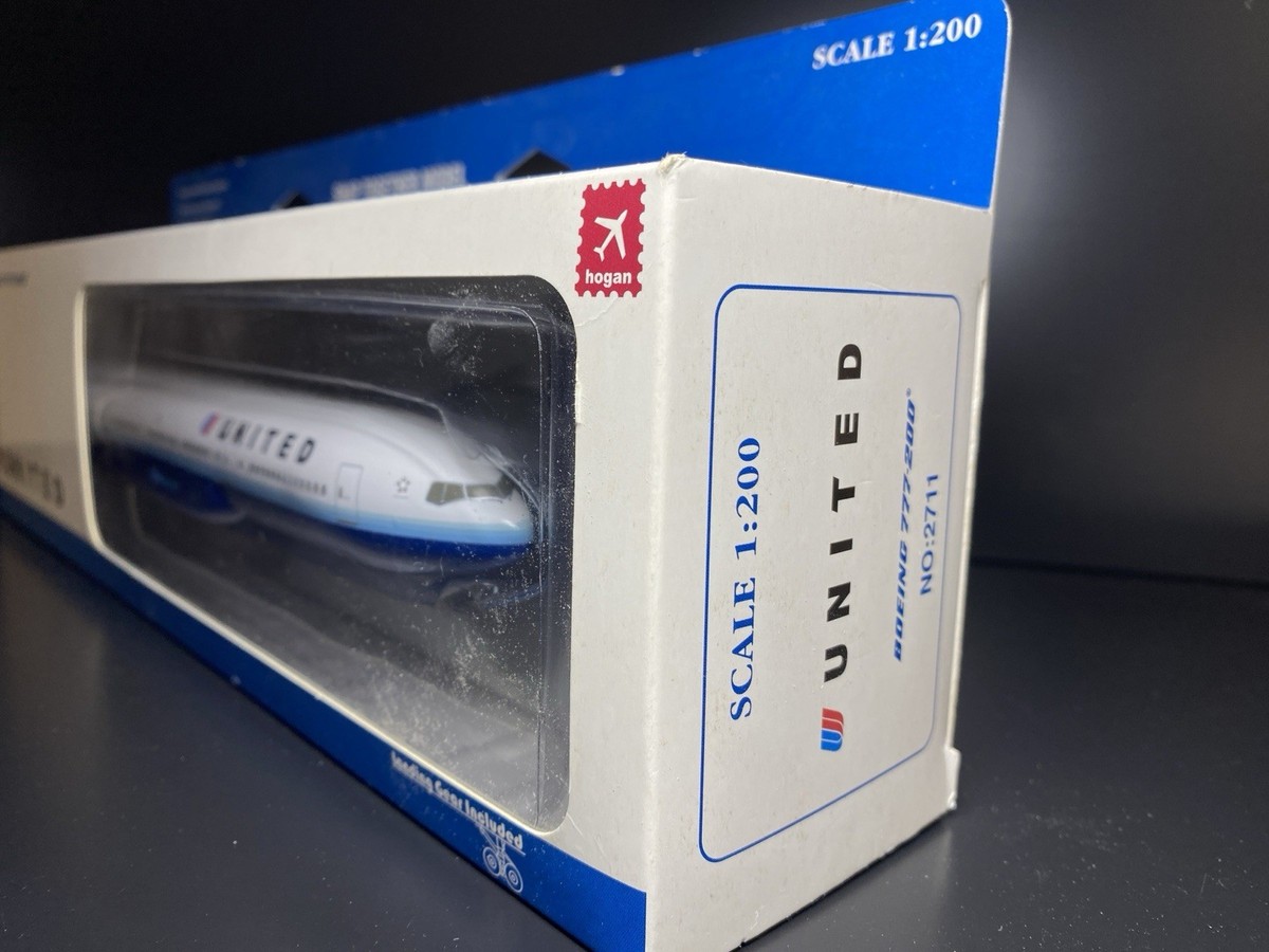 1/200 Hogan United Airlines Boeing B777-200 w/ Landing Gear 2711