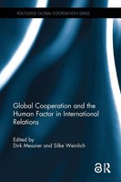 Global Cooperation And The Human Factor In International Relations Taschenbuch