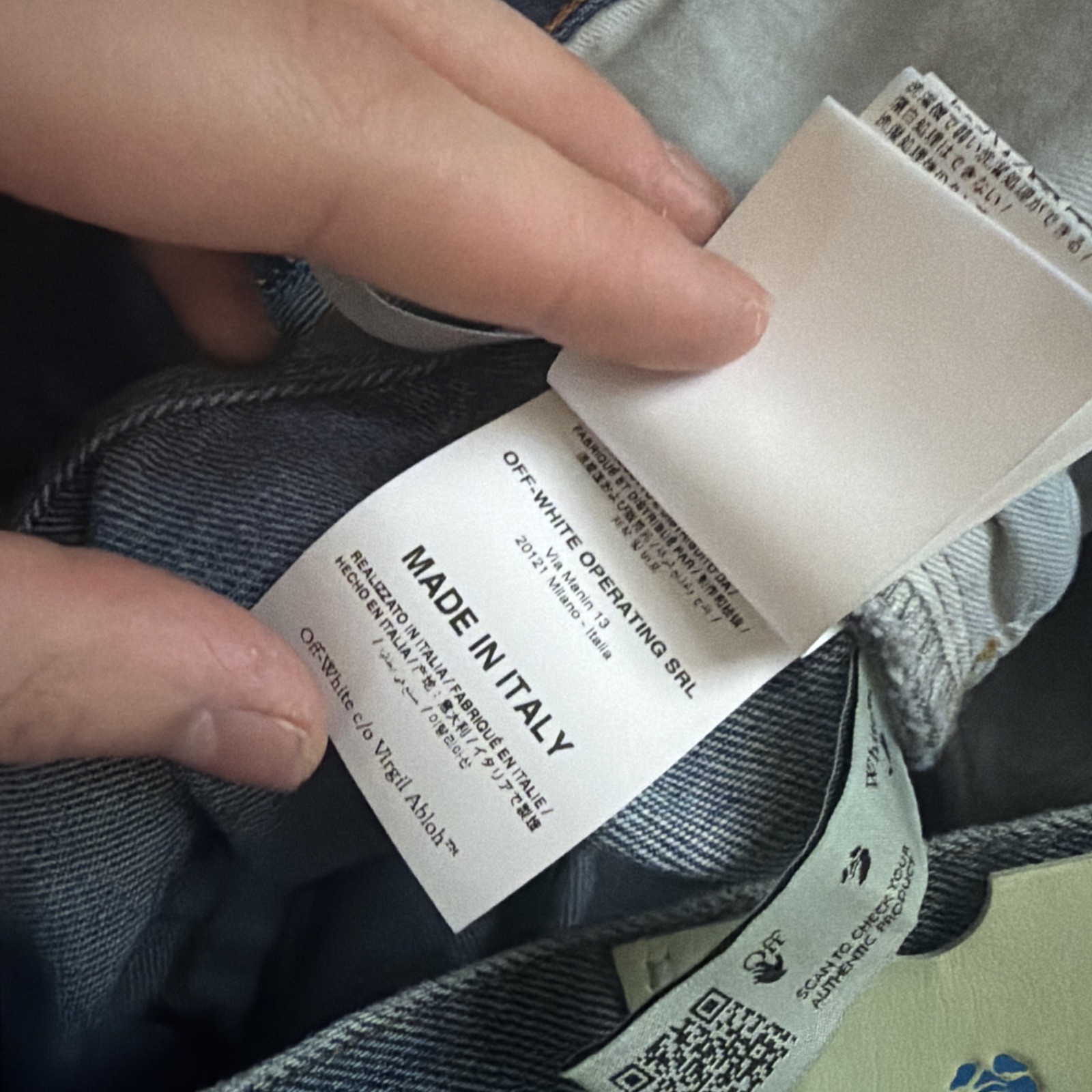 Size 30 Off White Repeat Monogram Pattern / Blue … - image 10