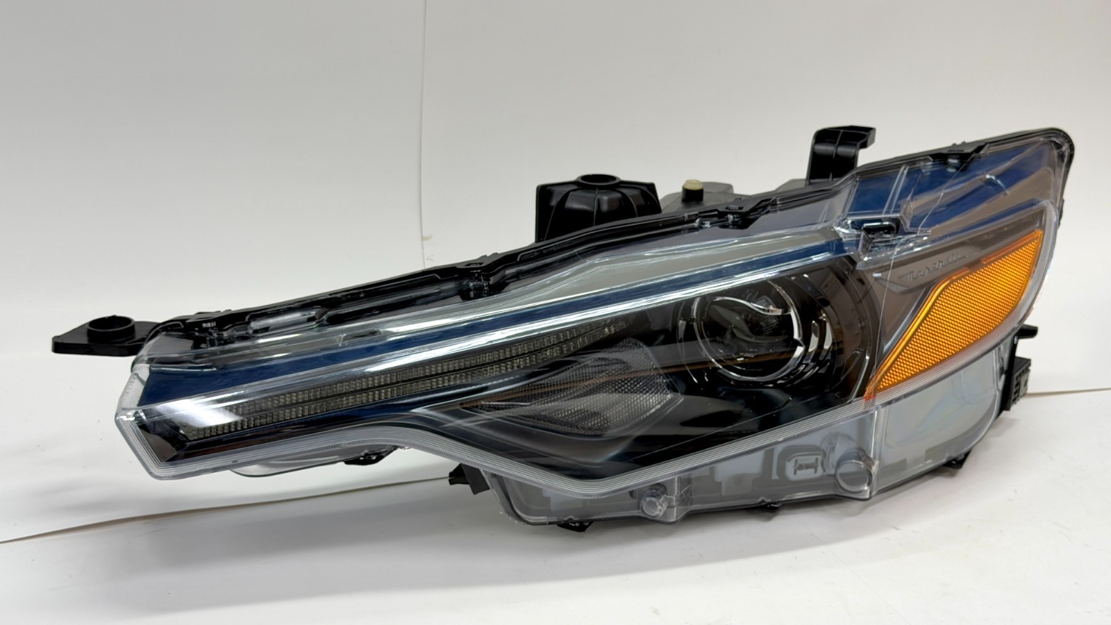 Maserati Levante 2017-2020 LEFT Headlight