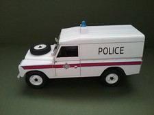 Universal Hobbies 1:18 Land Rover Series III 109 Hard Top Police Diecast Model