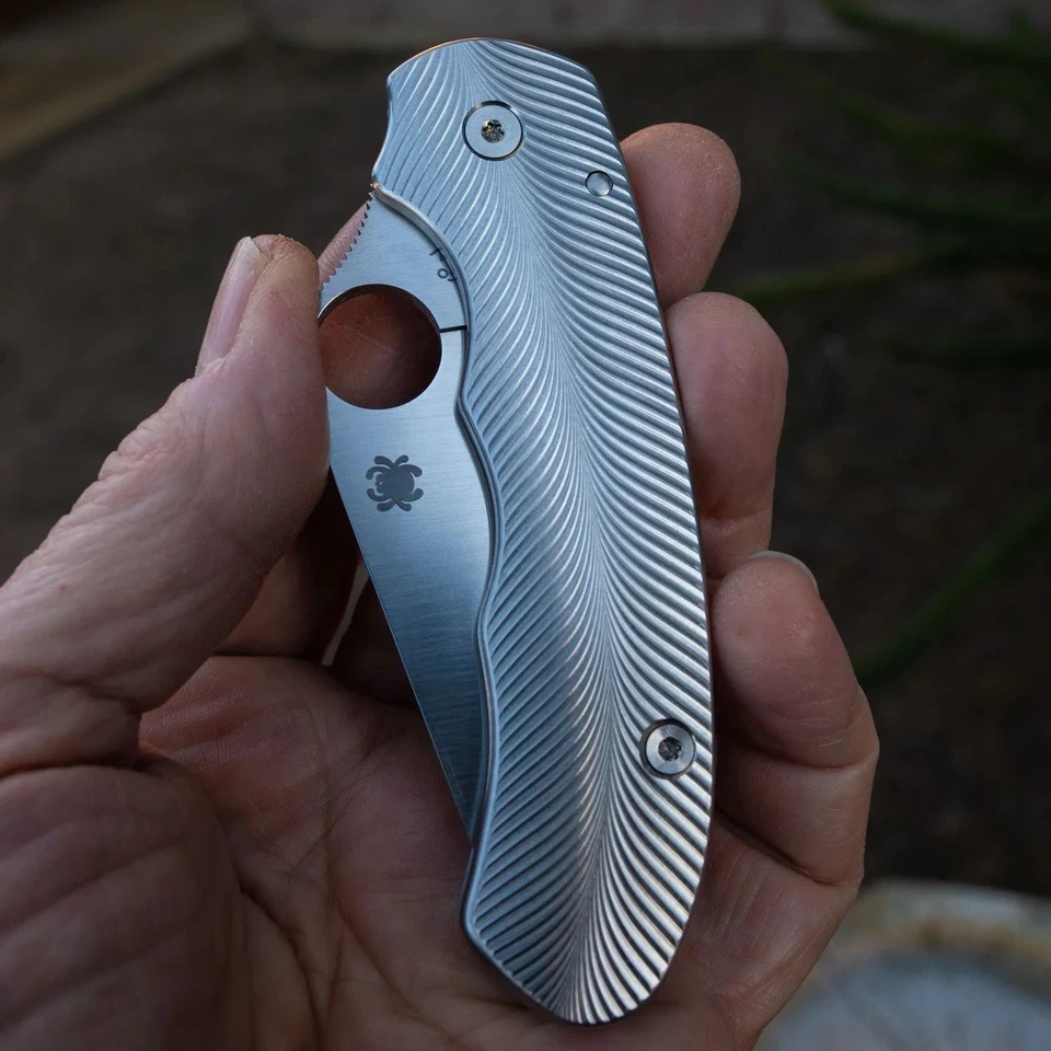 Spyderco Para 3 Custom RG Metalworks Titanium Scales, Stainless hardware, S45VN - Image 3 of 4