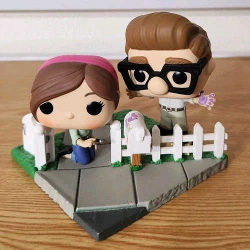 FUNKO POP! CARL AND ELLIE UP MOVIE MOMENT 2020 NYCC EX SHARED #979 NO BOX