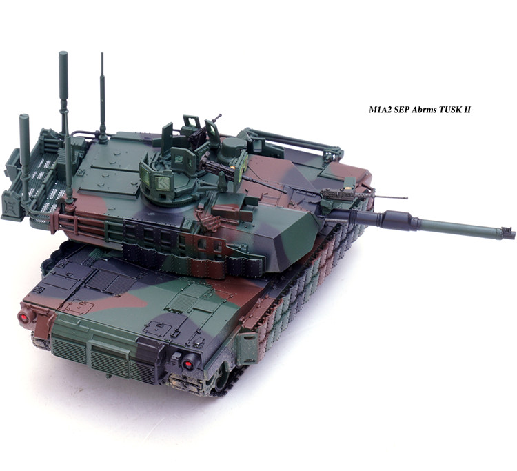 New 1:72 Scale U.S. Army M1A2 Abrams Main Battle Tank NATO Camouflage Model