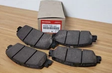 13-17 Honda Accord & 16-18 HR-V Front Brake Pad Set (45022-T2G-A01)
