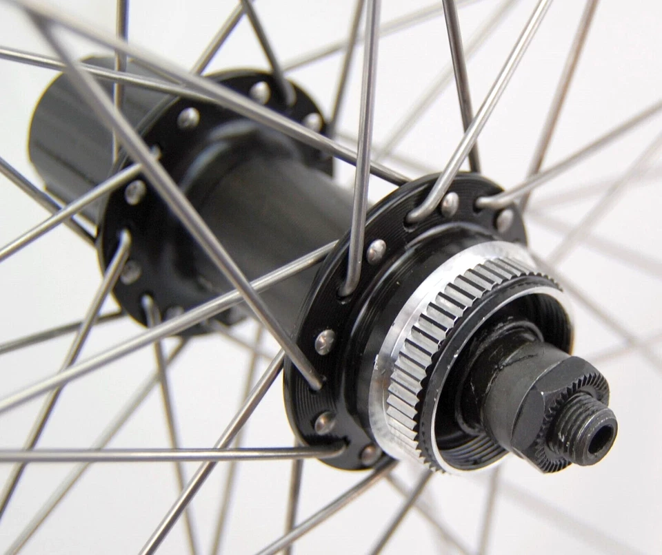 Hinterrad 28 Zoll Hohlkammerfelge schwarz mit montierter 8-fach Kassette HG31-8 - Bild 4 von 4