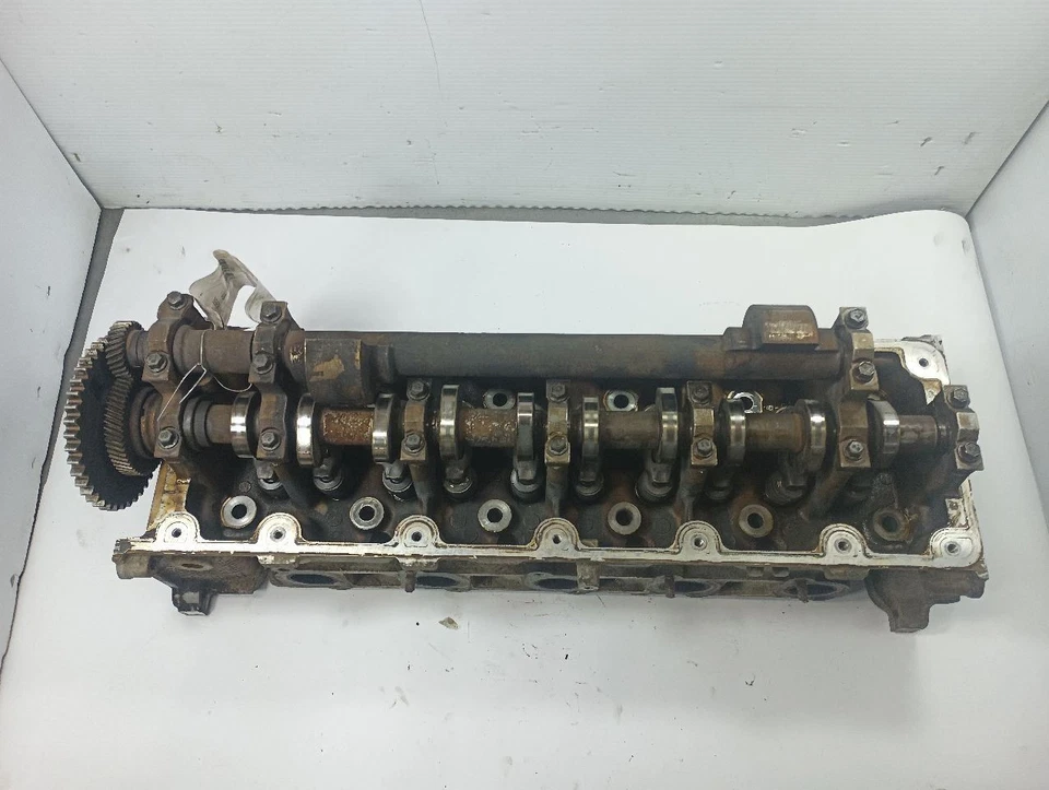 Culata izquierda conductor Ford F350 2004 6,8 L 11839242 Foto 2 de 4