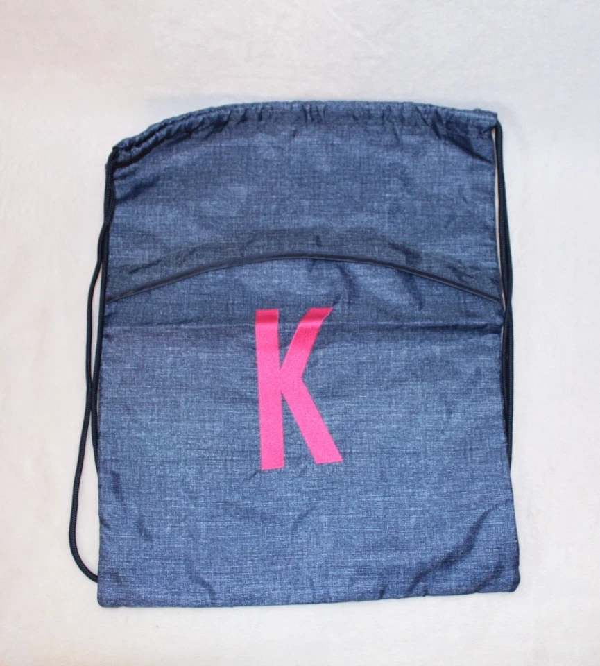 Saco Thirty-One Cinch (Crosshatch Azul con K Rosa) con Bolsillo con Cremallera Nuevo  Foto 4 de 4