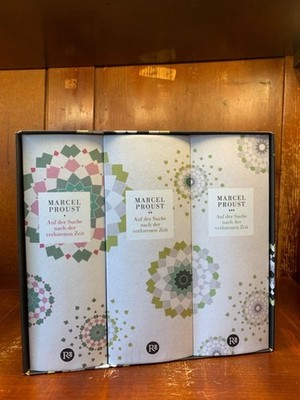 Auf der Suche nach der verlorene Zeit. 3 Bände. Proust, Marcel: