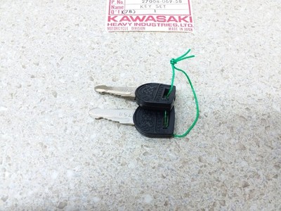 K.A815さま専用 NOS OEM Kawasaki Key Set #758 KZ900 KZ1000 KZ400 27008-069-58 for