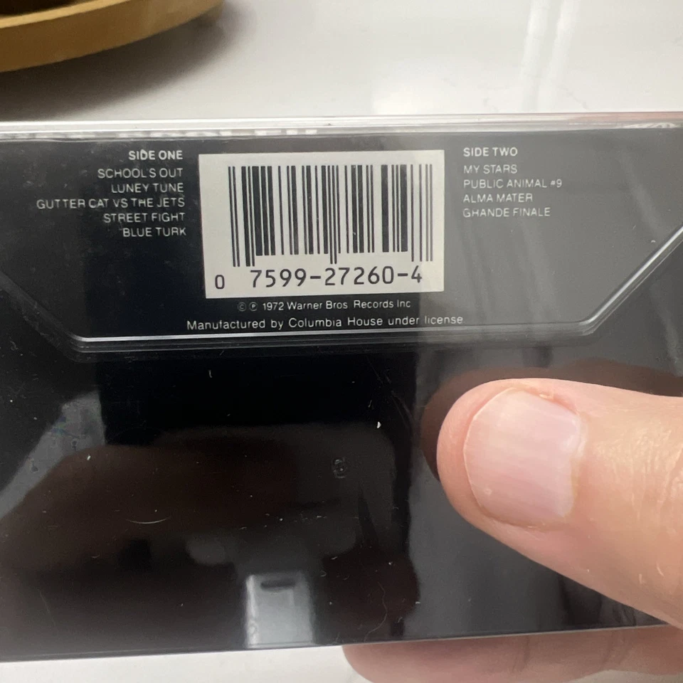 School's Out by Alice Cooper Cassette, Jun-1989, Warner Bros. Factory Sealed New - Image 2 of 4