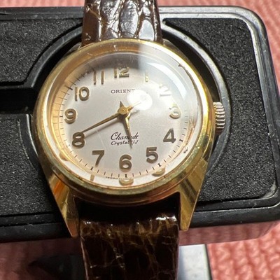 ORIENT Handaufzug Damenuhr E121-50900 weißes Zifferblatt aus Japan