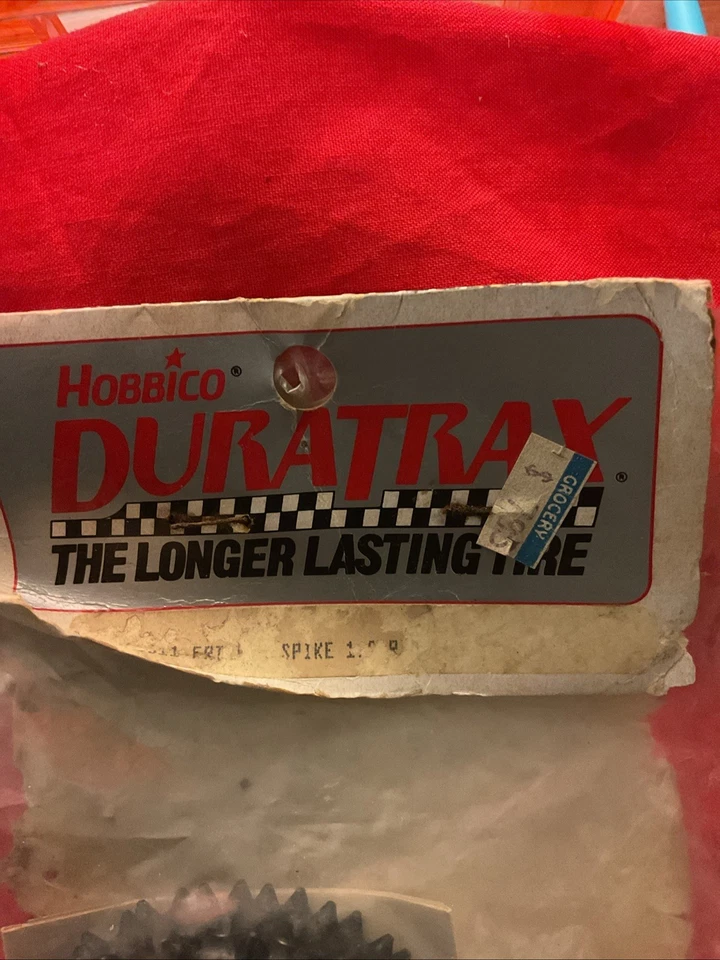 Neumáticos de radiocontrol Hobbico Duratrax Spike Foto 2 de 4