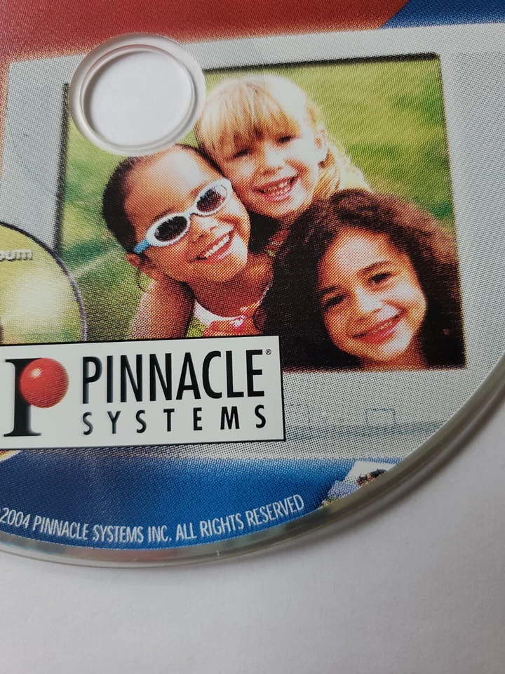 Pinnacle Instant Photo Album Version 1.3 CD Rom Software 2004 - Image 3 of 4