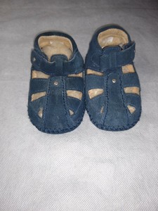 toddler size 5 uggs