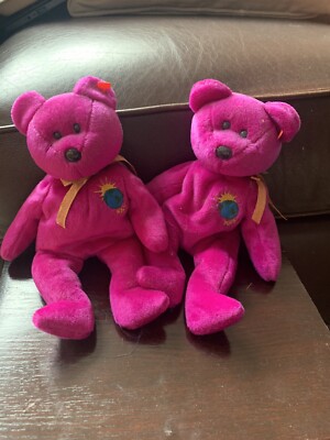 Beanie Babys Millennium Bär Farbe Fuchsia ohne Etikett guter Zustand x2