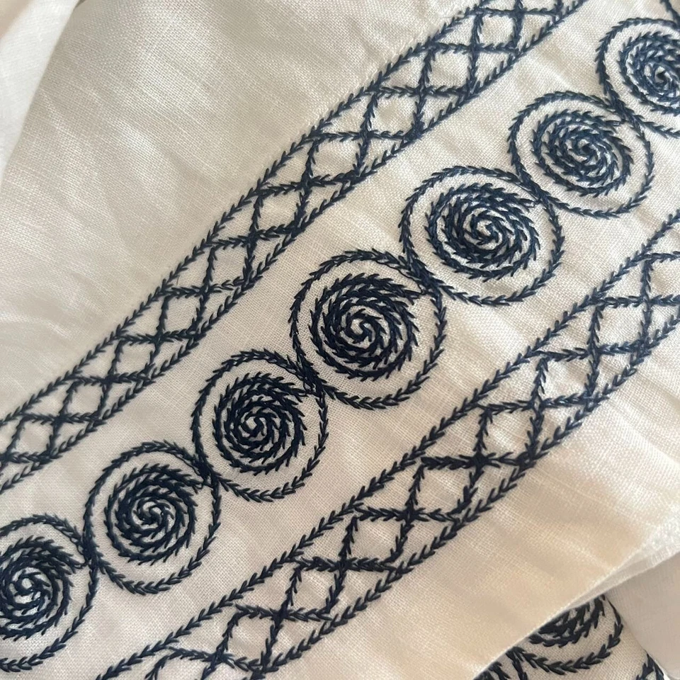 Falda de lino blanca See by Chloe nueva sin etiquetas con bordado azul con bolsillos talla 4 Foto 3 de 4