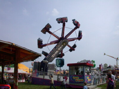 Foto 6x4 May Day Fair - Top Star (4) Cambridge\/TL4658 This is so bad as c2008