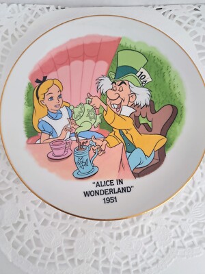 Alice in wonderland 1951 Disney 6.5" Dia Collector Plate Mad Hatter | eBay