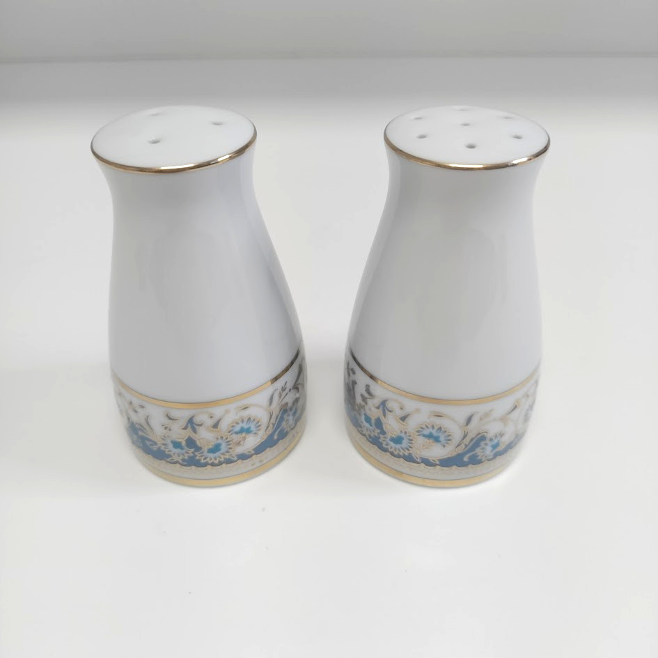 Noritake Polonaise Blue Floral Salt and Pepper Set Shakers Porcelain 1969-1986