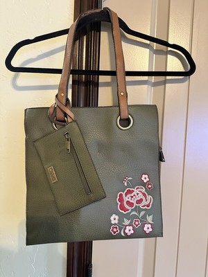 Carlos by Carlos Santana Olive Green Pebbled Tote Tan Strap Accessory Pouch