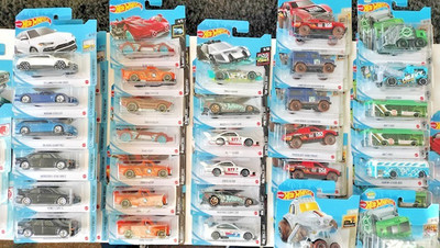 Hot Wheels Autos Short Card Neu/Versiegelt Wählen Sie Ihr Auto