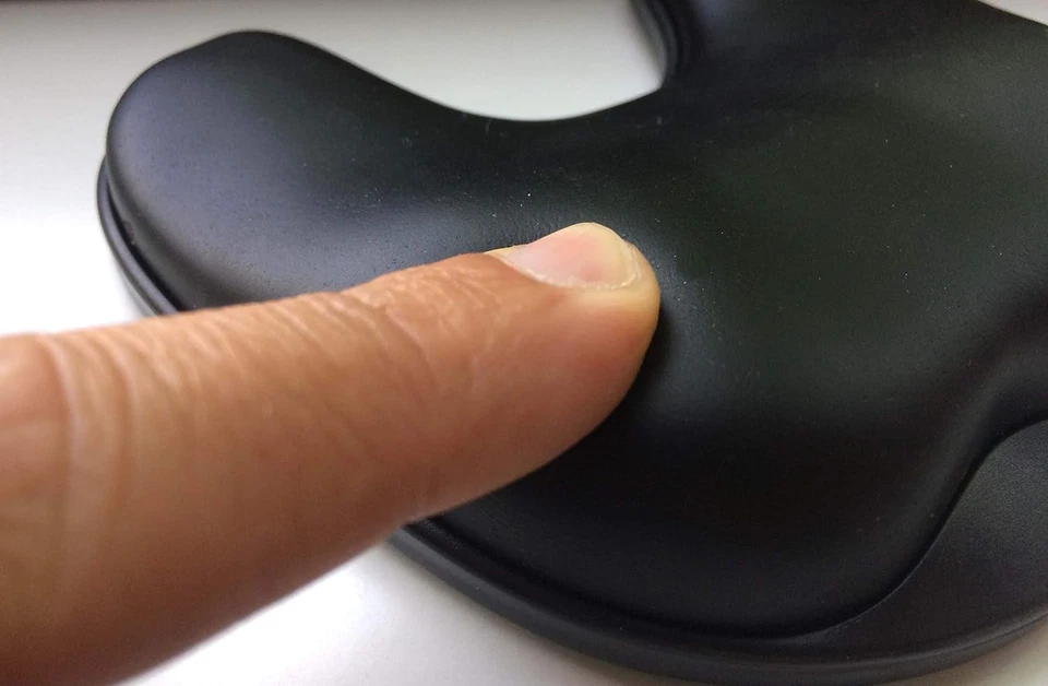 400110158 Girante Supporto per Polsi Rolling Gaming Mouse Pad Memory Foam Suppor - Immagine 2 di 4