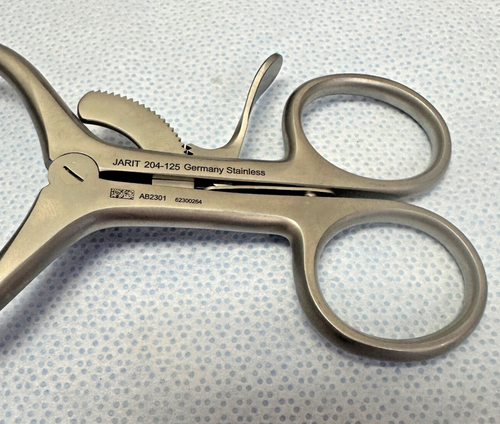 Jarit 204-125 Gelpi Perineal Retractor 9.6mm Curved 5-1/2" - Picture 2 of 6