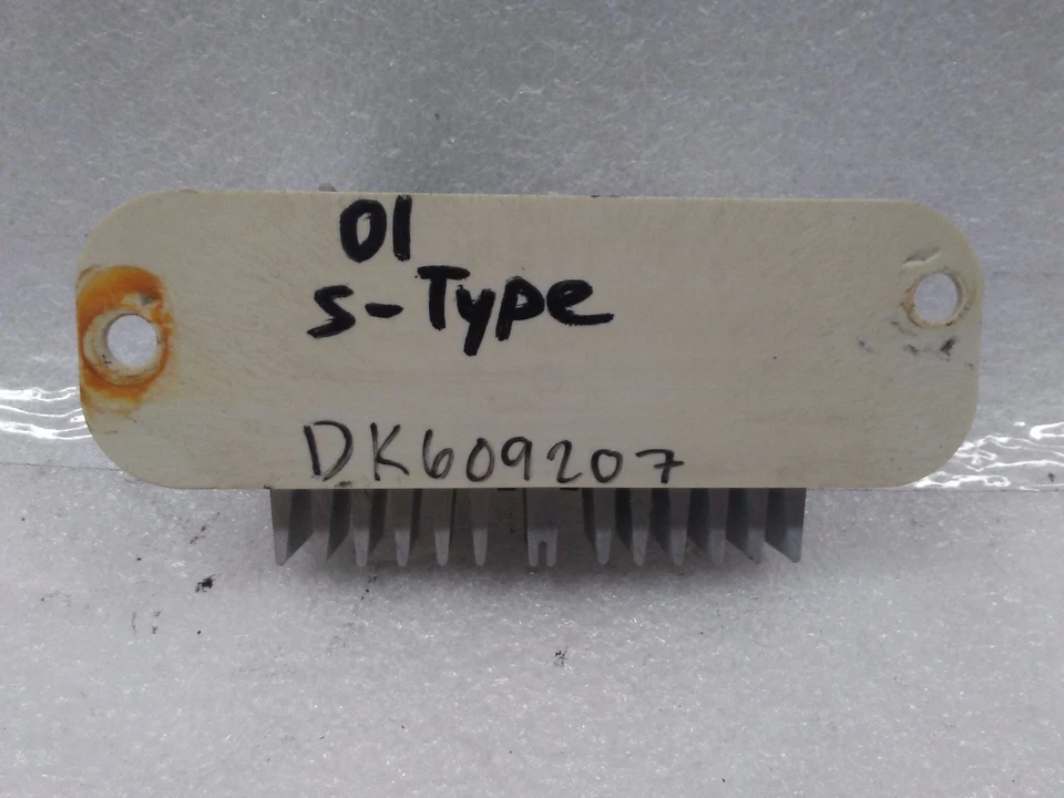 Módulo amplificador de radio estéreo Jaguar S-Type 2000-2002 YW4F18T805AB OEM DK609207 Foto 4 de 4