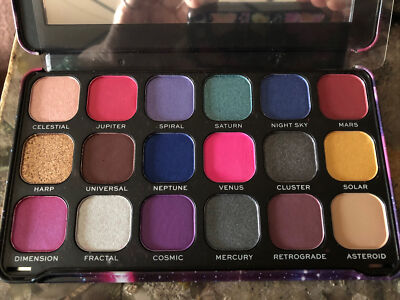 Revolution Constellation 18 Eyeshadow Palette New