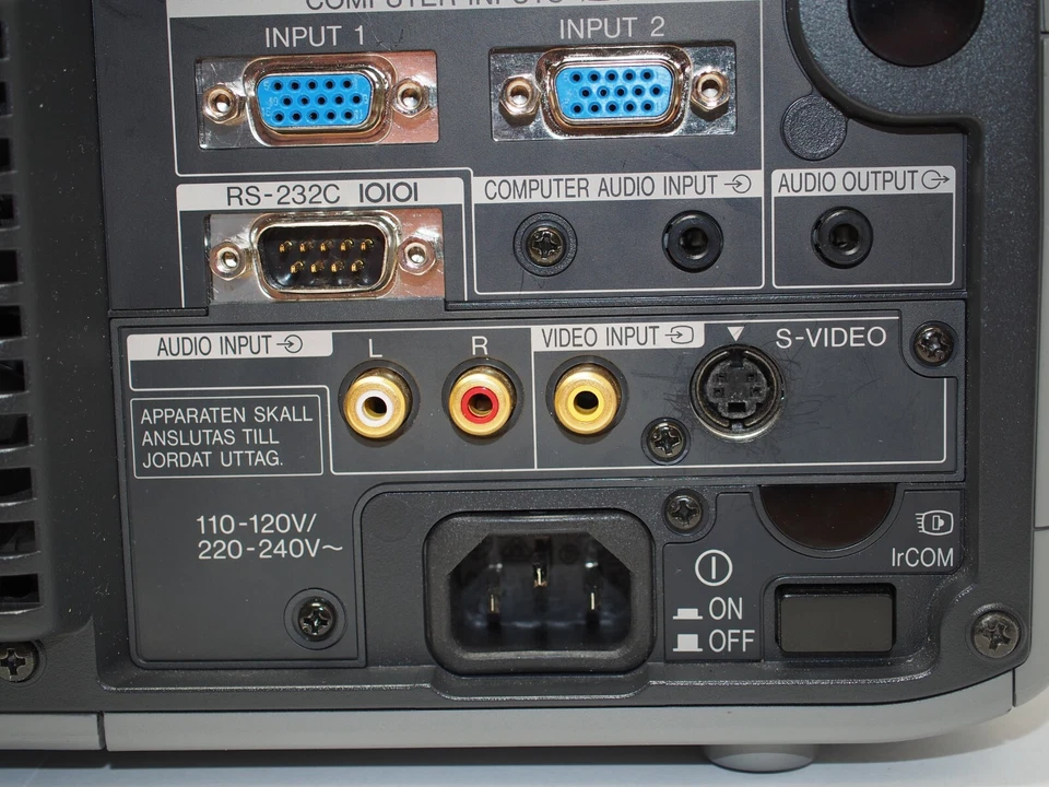 Sharp XG-NV5XE LCD Projector + Remote/Case/Leads - Image 3 of 4