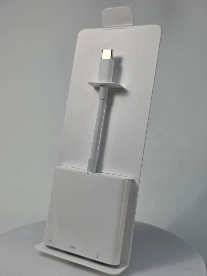 Apple USB-C Digital AV Multiport Adapter - Open-Box - Image 4 of 4