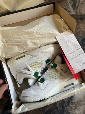 Nike Air Jordan 4 Retro
