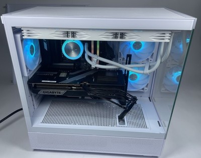 Skytech Gaming Azure 3 PC - NVIDIA 5070 Ti AMD Ryzen 7 9800X3D 64GB DDR5 2TB M.2