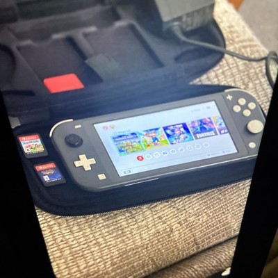 Nintendo Switch Lite With 2 Games