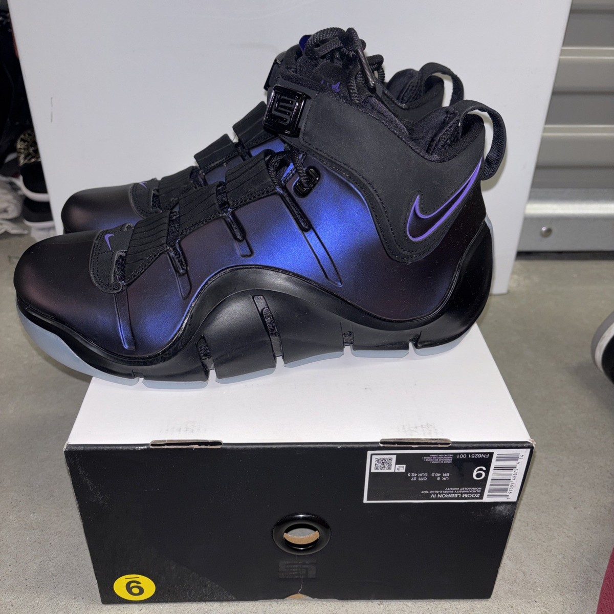 Nike Zoom LeBron 4 Eggplant Black/Varsity Purple Men's Size 9