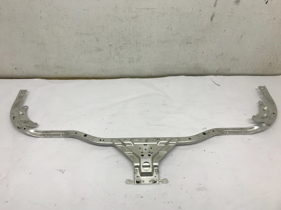 2019 2020 Audi A8 Quattro Radiator Support Tie Bar Upper OEM 4N0805307C — 第 2/4 张图片