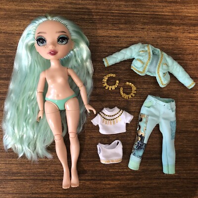 Rainbow High Series 3 Daphne Minton Doll Mint Green Tops Pants Earrings Jacket