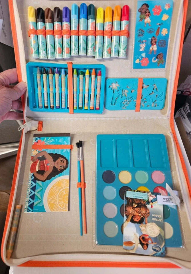 Estojo de arte escolar kit fólio Moana Disney Store - Imagem 3 de 4