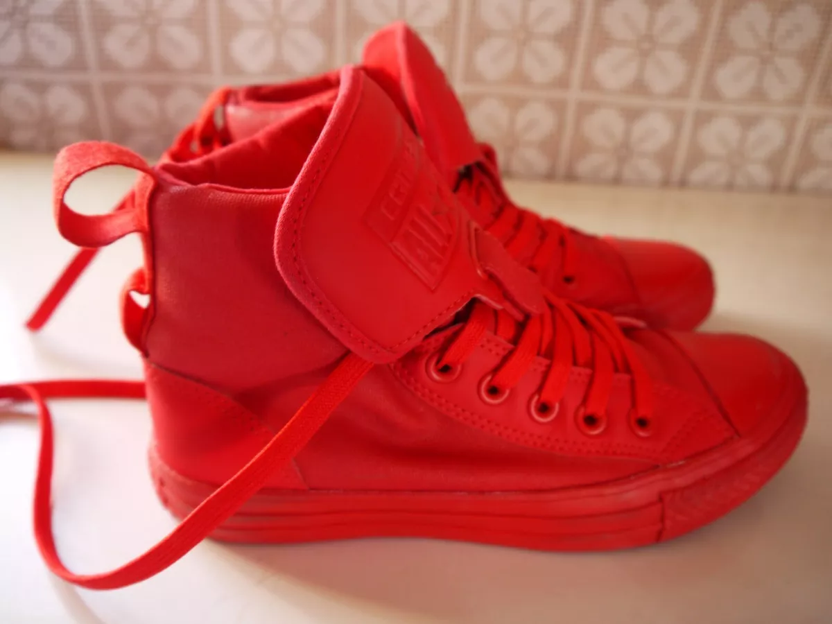 Converse Mens Chuck Taylor All Star 145342C Red Sneakers Size M 4 W 6