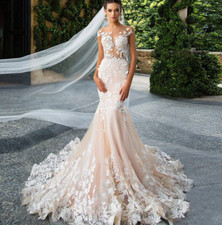 Luxury Arabic Mermaid Wedding Dresses Plus Size Dubai Sparkly Crystals Long Lace