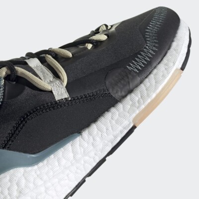 adidas gazelle silver green womens adidas ULTRABOOST 21 RUNNING SHOES