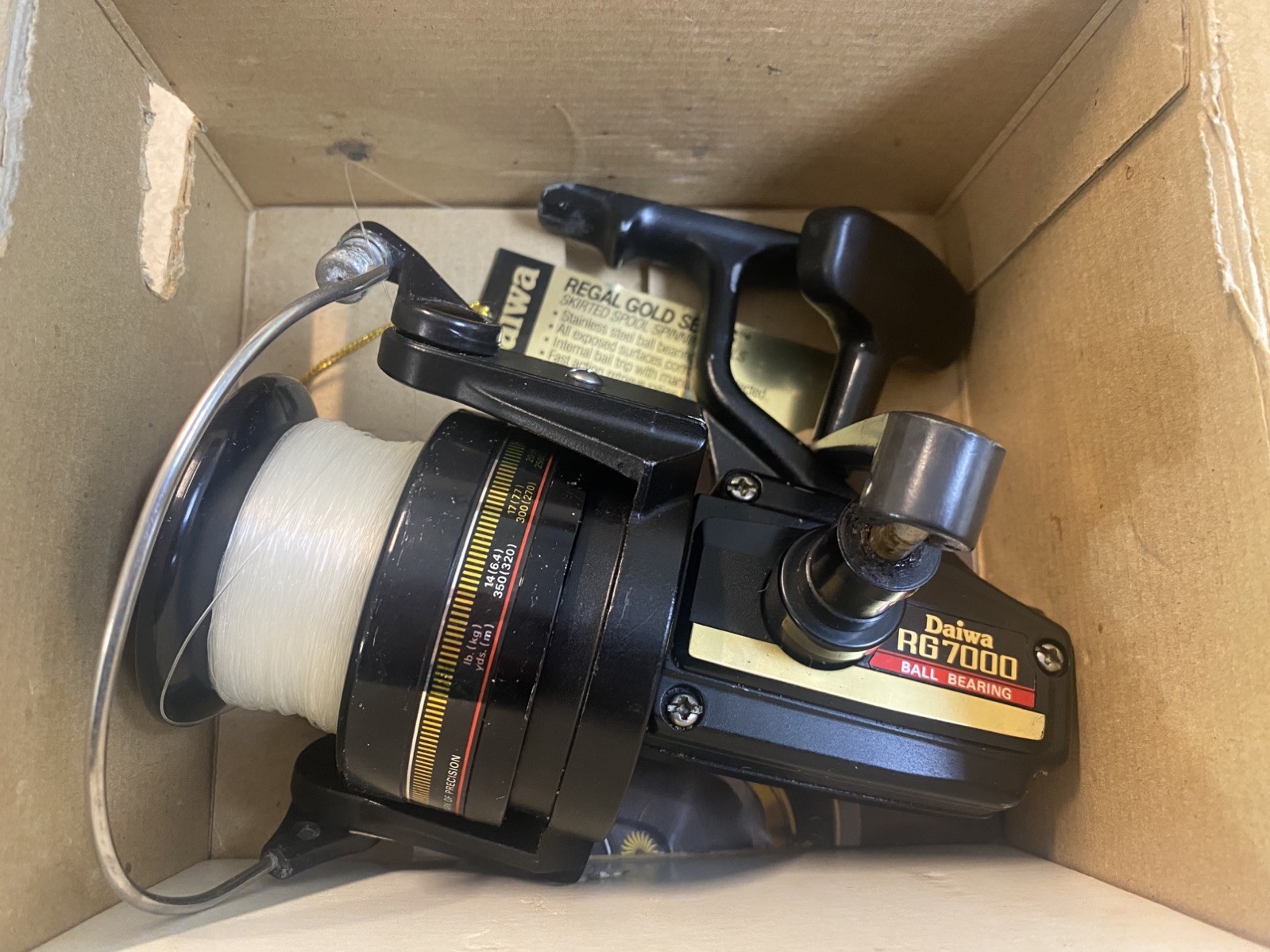 Daiwa RG7000 Gold Series Spinning Reel Made In Japan Origina