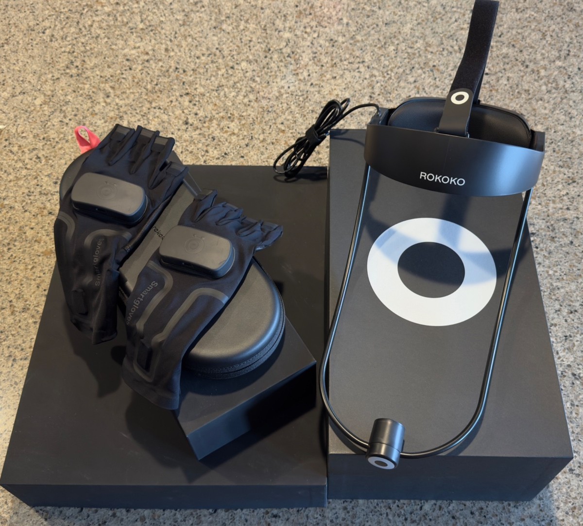Rokoko Motion Capture Bundle - 2 Smartsuit Pro II's, Smart Gloves