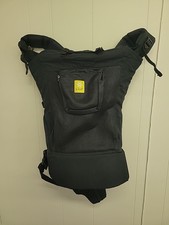 Lillebaby Complete All Seasons Ergonomic Baby Carrier Black 7  45 lbs Black